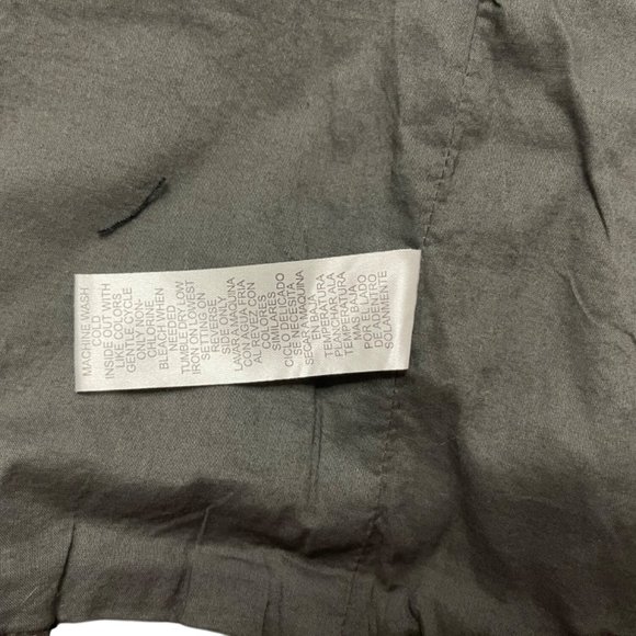 Democracy Camo Butterfly Jacket Size Medium - Picture 6 of 6